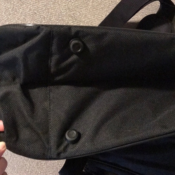 NWT Mercedes Puma Duffle Bag βοΈππ - Picture 4 of 4